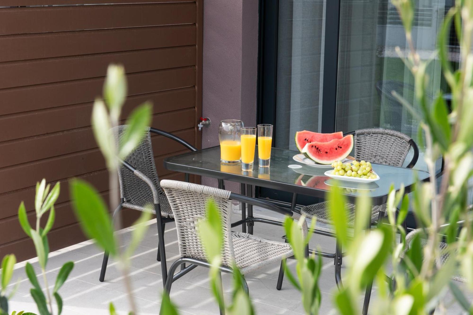 Sithonian Sunset Luxury - Nikiti Cozy Getaways Aparthotel Kültér fotó