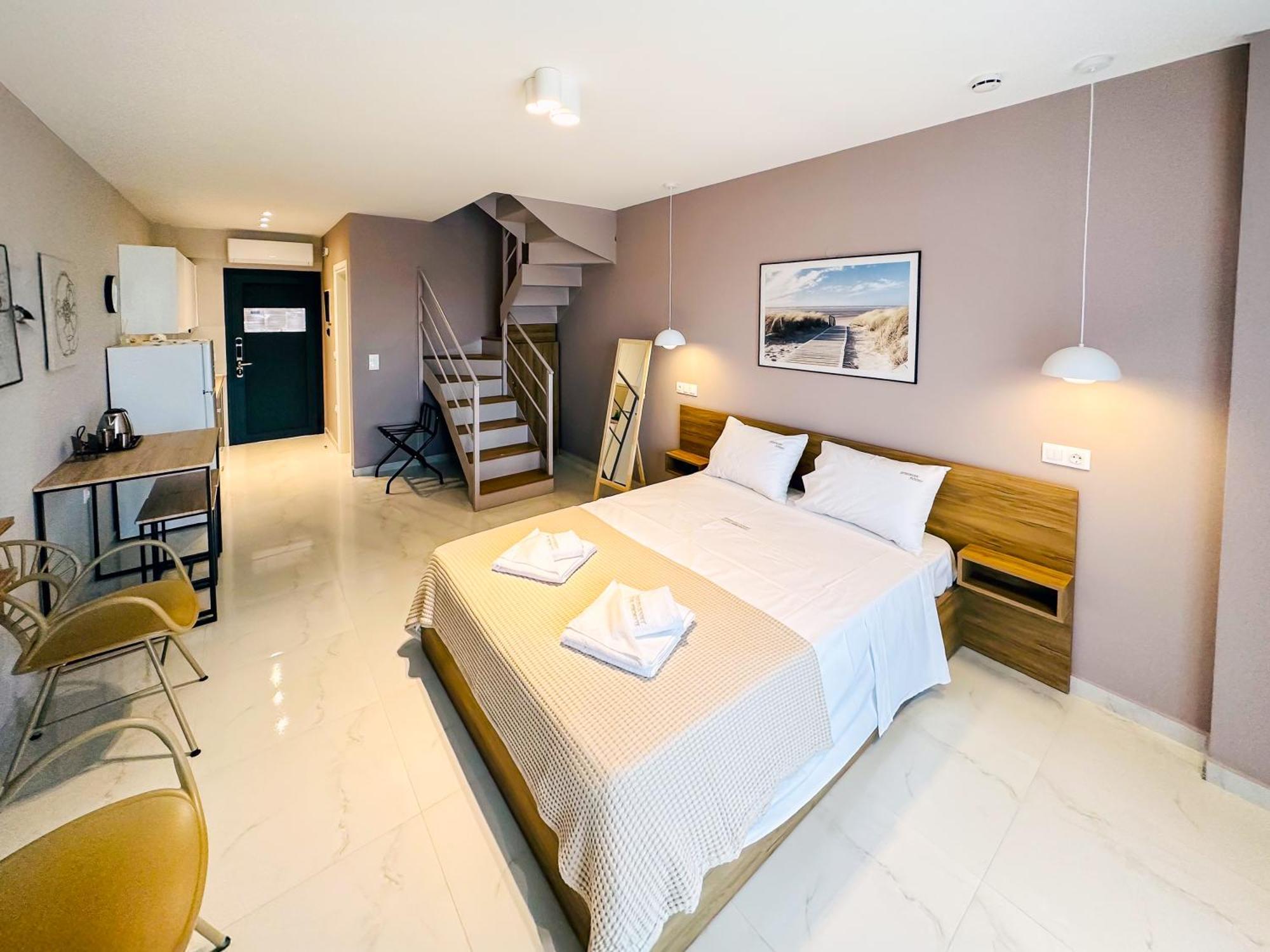 Sithonian Sunset Luxury - Nikiti Cozy Getaways Aparthotel Kültér fotó